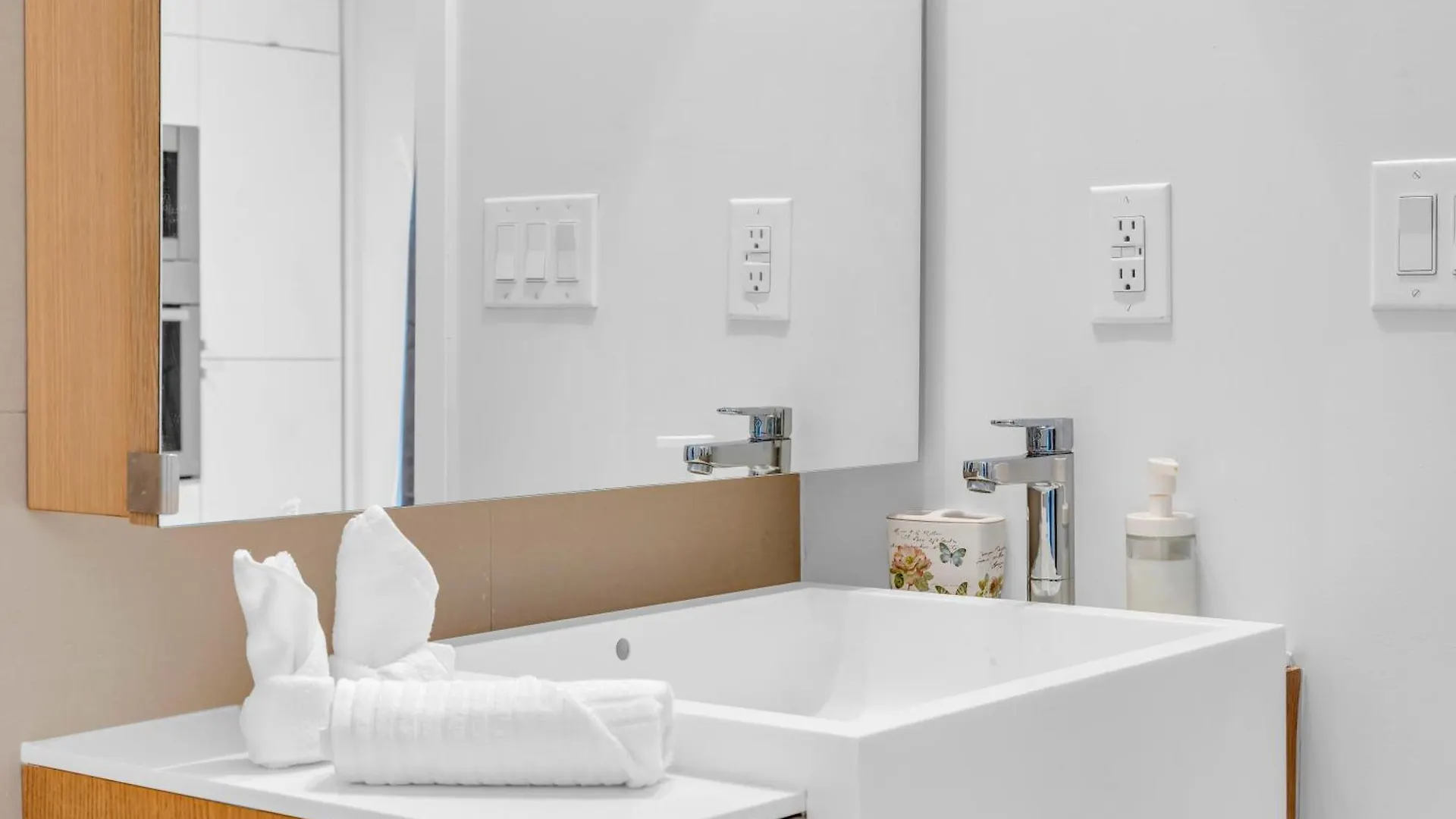 شقة Downtown Premium Condo تورونتو كندا