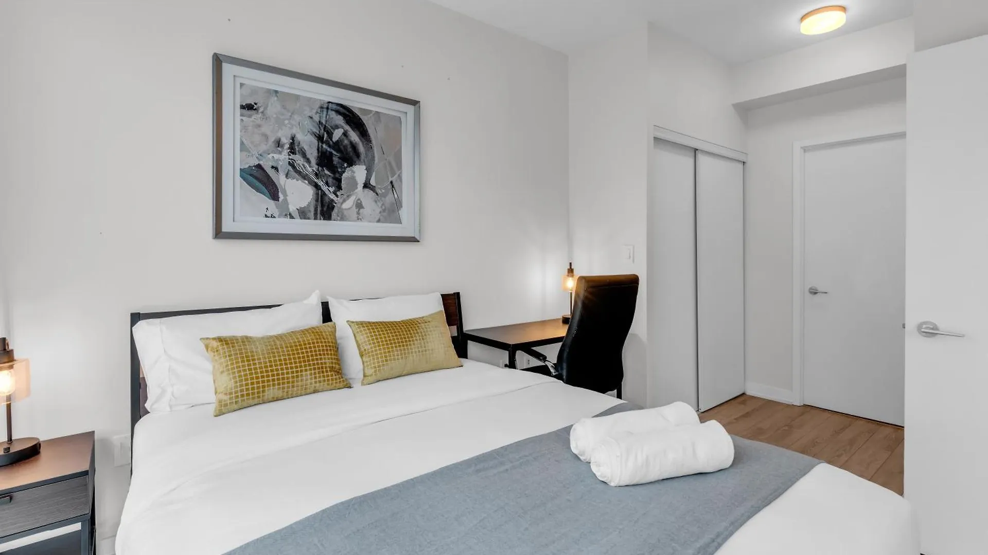 Downtown Premium Condo تورونتو